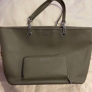 Michael Kors jet set tote and wallet